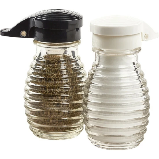 Brand new โญ Vermont Country Store Moistureproof Salt And Pepper Shaker Set ๐งจ 4 Brand new โญ Vermont Country Store Moistureproof Salt And Pepper Shaker Set ๐งจ - Image 2